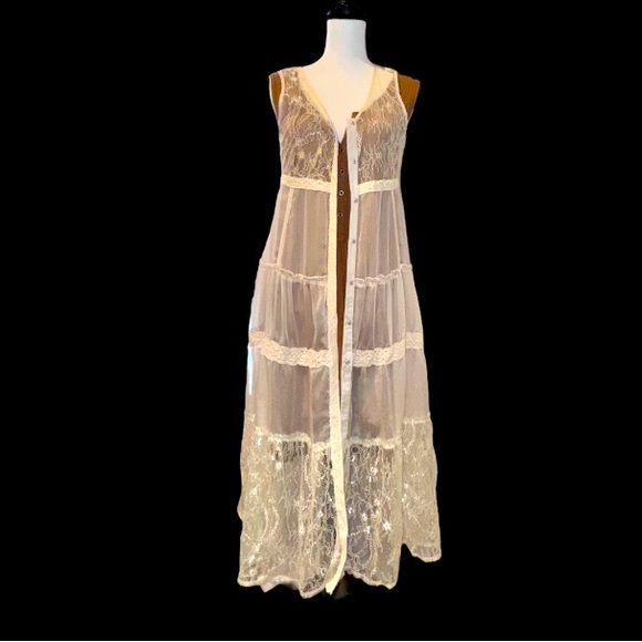 RYU CREAM lace BOHO cardigan women’s size Large - layer  mix match - Picture 1 of 11